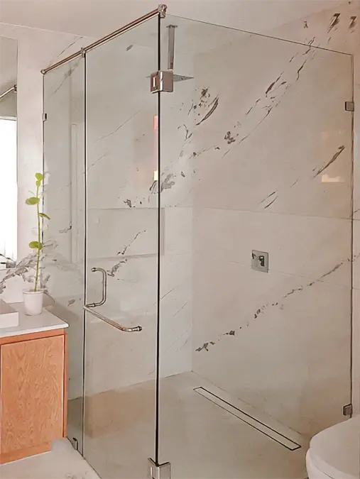 Cancel de baño en vidrio